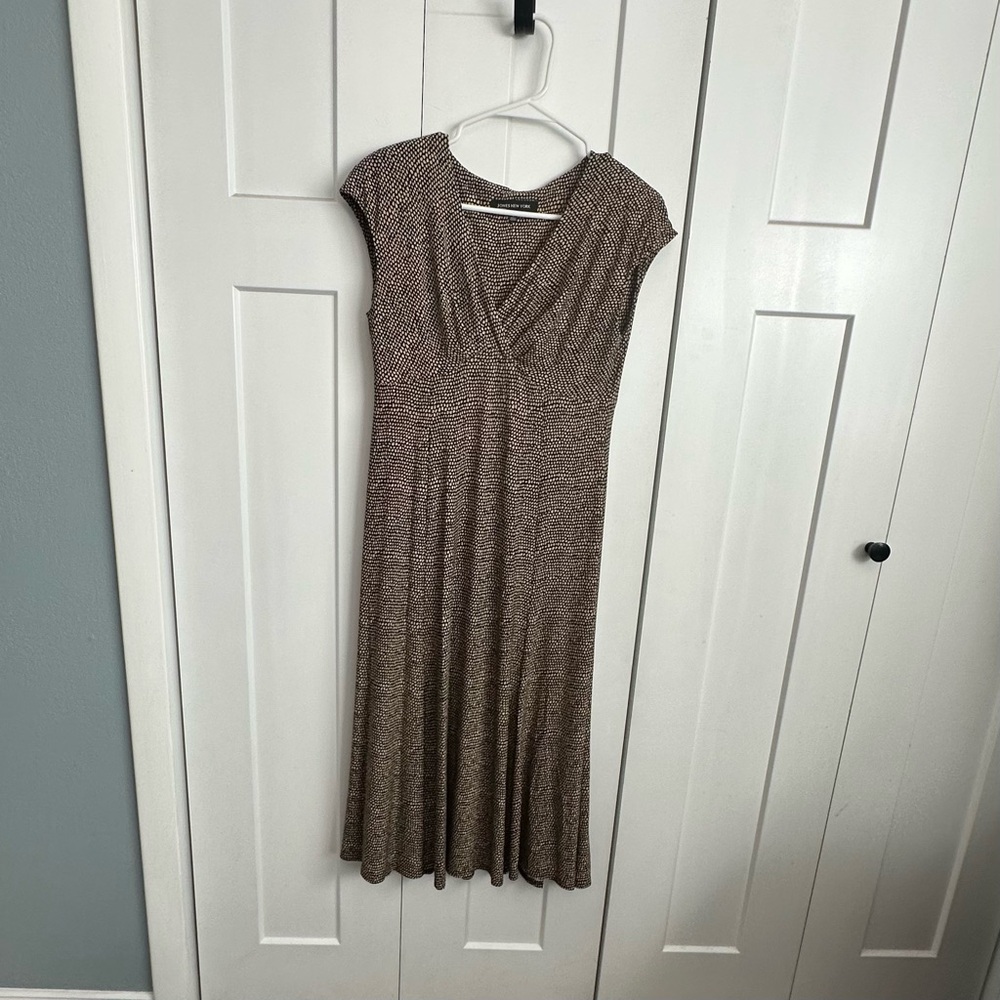 Jones New York Black/Cream Patterned Cap Sleeve Empire Waist Midi Dress